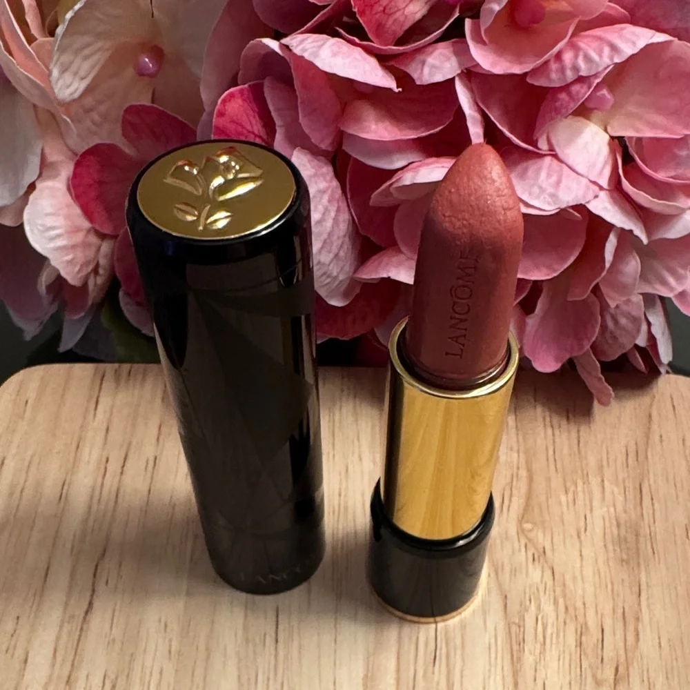 Lancôme L’Absolu Rouge 306 Vintage Ruby Cream lipstick